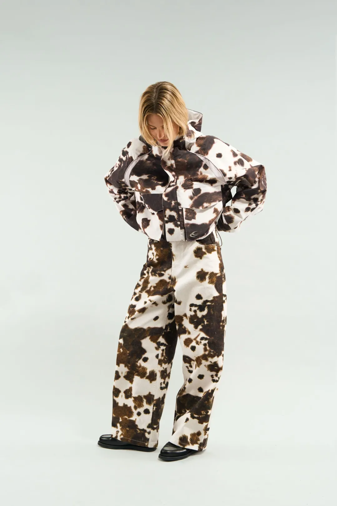 Fashion Scuffers Cow Windbreaker